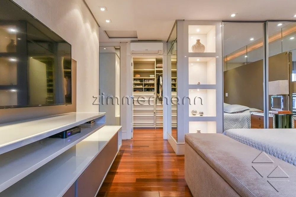 Apartamento, 4 quartos, 244 m² - Foto 2