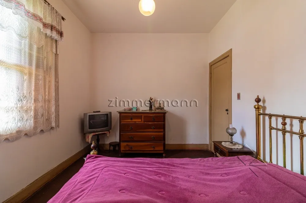 Casa, 3 quartos, 218 m² - Foto 1