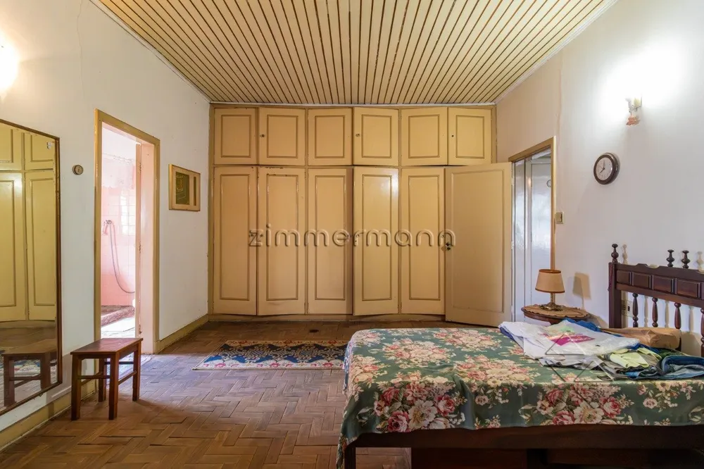 Casa, 3 quartos, 218 m² - Foto 4