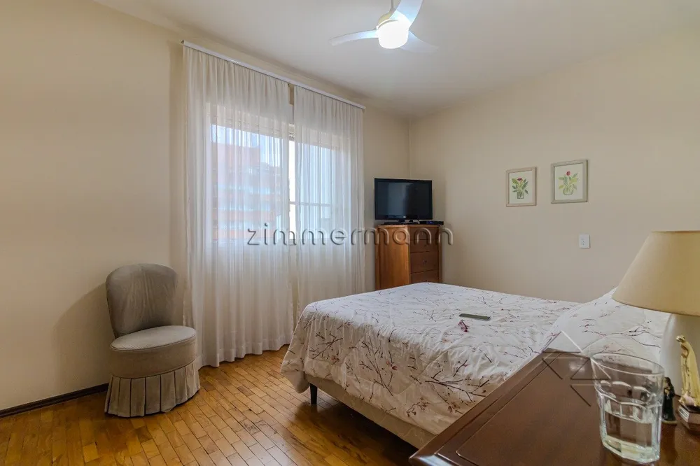 Apartamento, 3 quartos, 137 m² - Foto 2