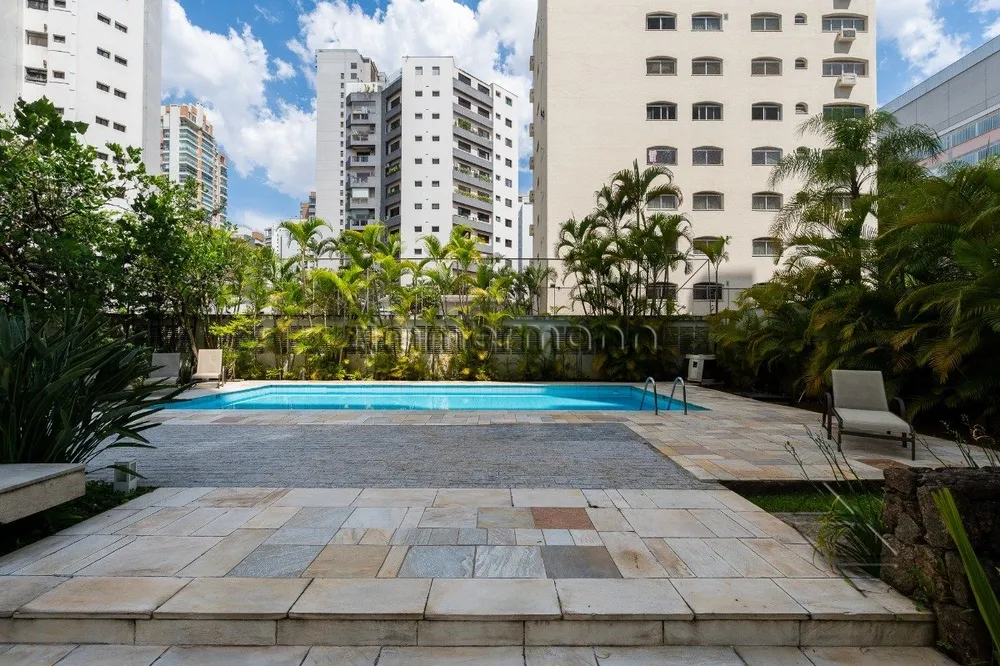 Apartamento, 3 quartos, 172 m² - Foto 2