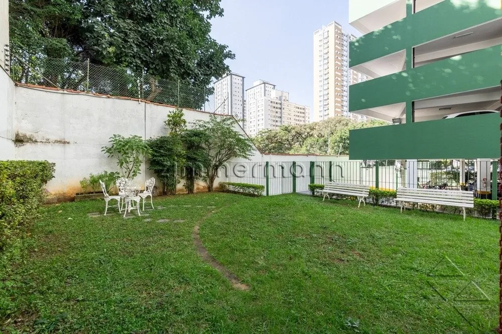 Apartamento, 1 quarto, 28 m² - Foto 2