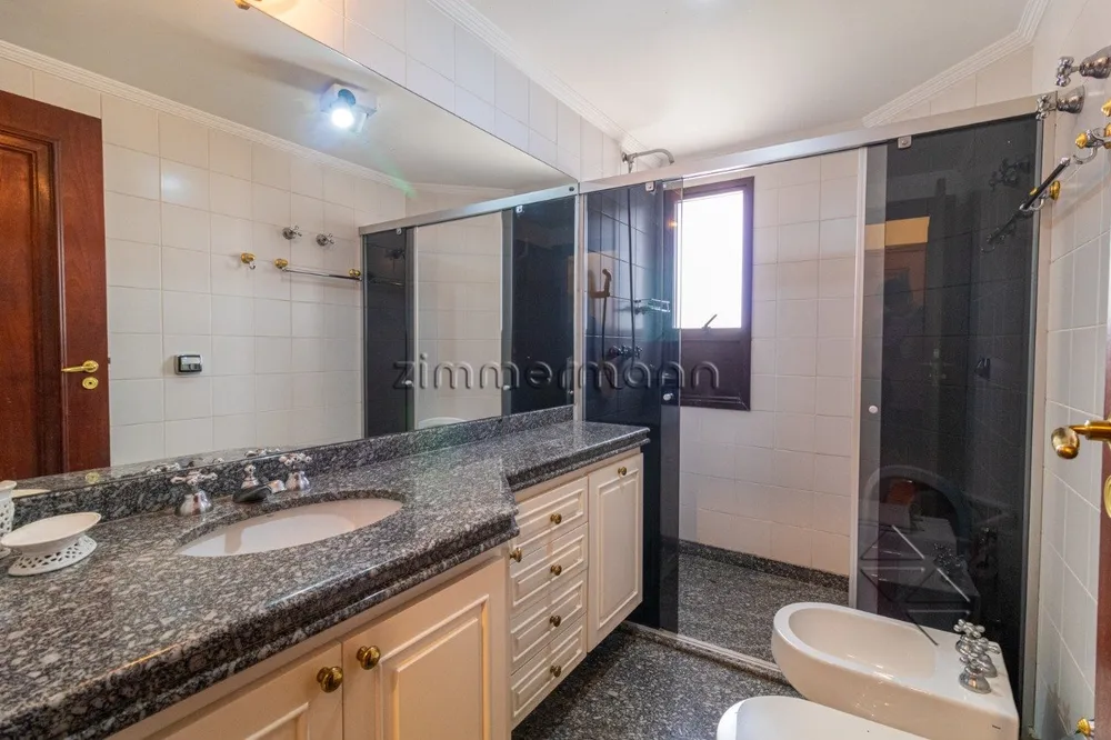 Apartamento, 4 quartos, 256 m² - Foto 2