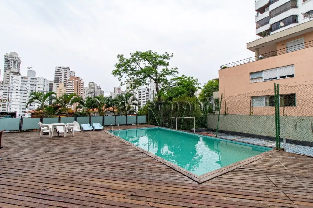Loteamento e Condomínio, 701 m² - Foto 1