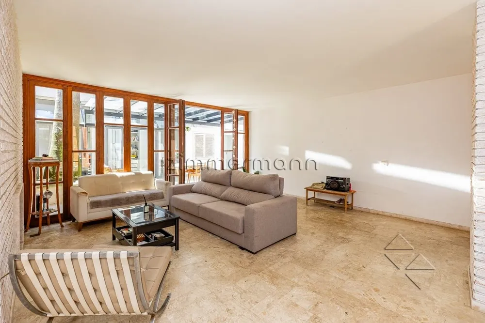 Casa, 4 quartos, 376 m² - Foto 1
