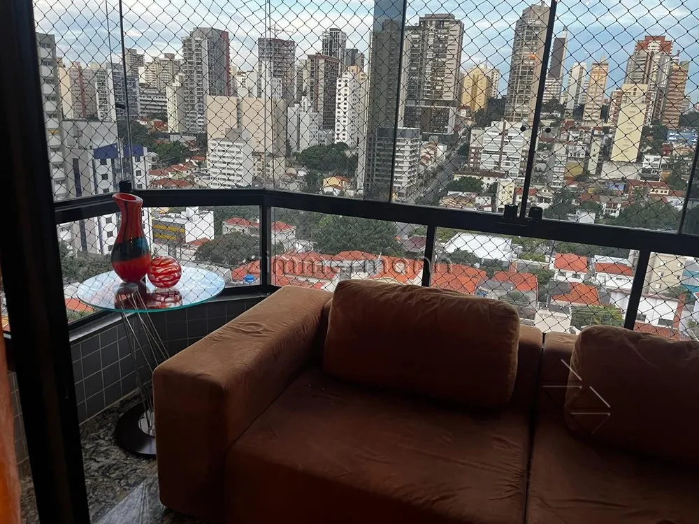 Apartamento, 3 quartos, 135 m² - Foto 2