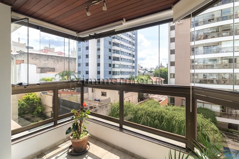 Apartamento, 3 quartos, 136 m² - Foto 1