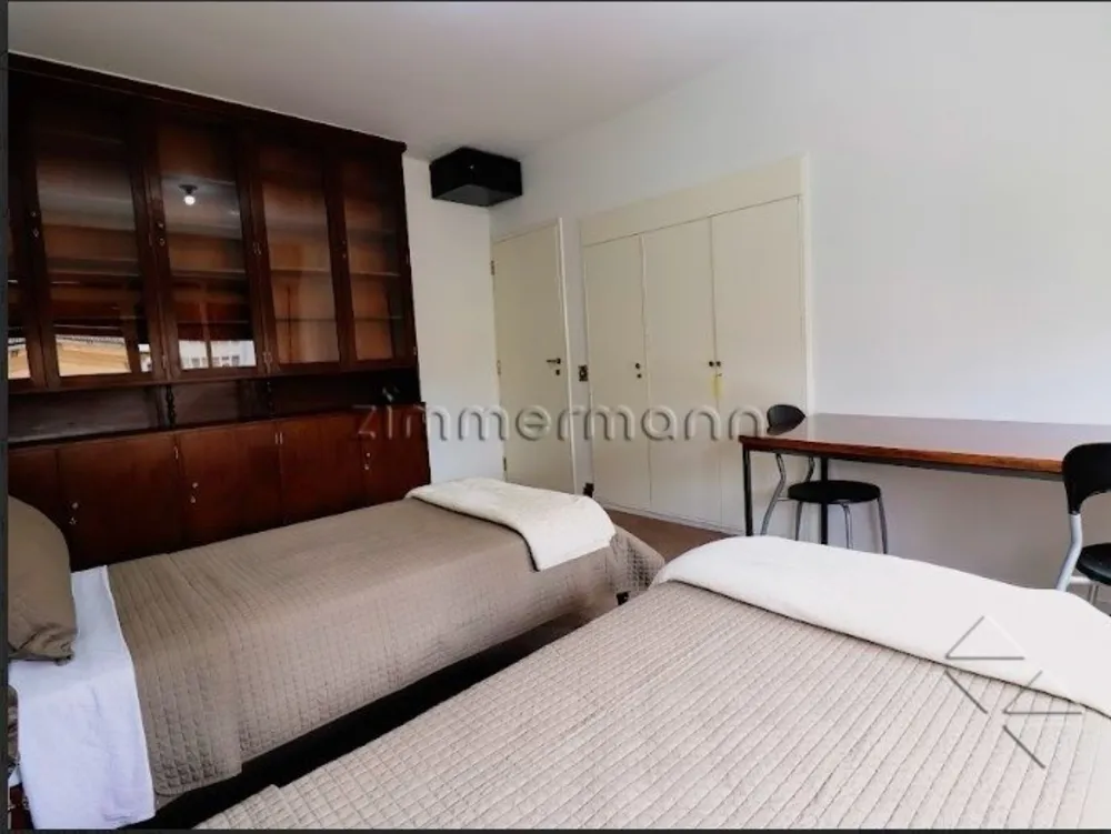 Apartamento, 4 quartos, 252 m² - Foto 2