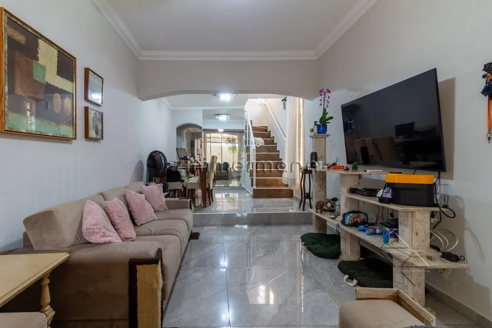 Casa, 3 quartos, 205 m² - Foto 1