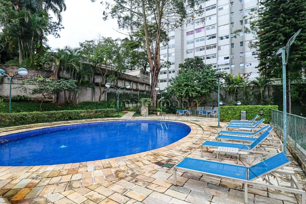 Apartamento, 4 quartos, 210 m² - Foto 1