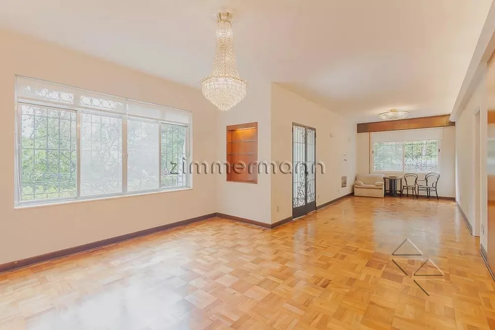 Casa, 6 quartos, 232 m² - Foto 4