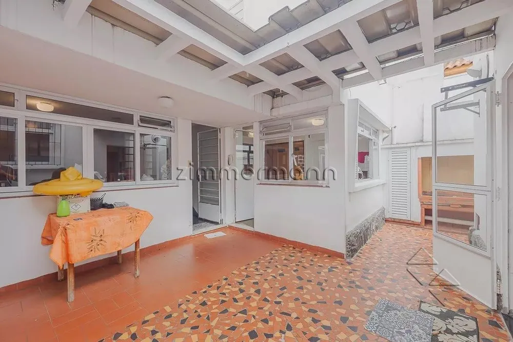 Casa, 6 quartos, 232 m² - Foto 9