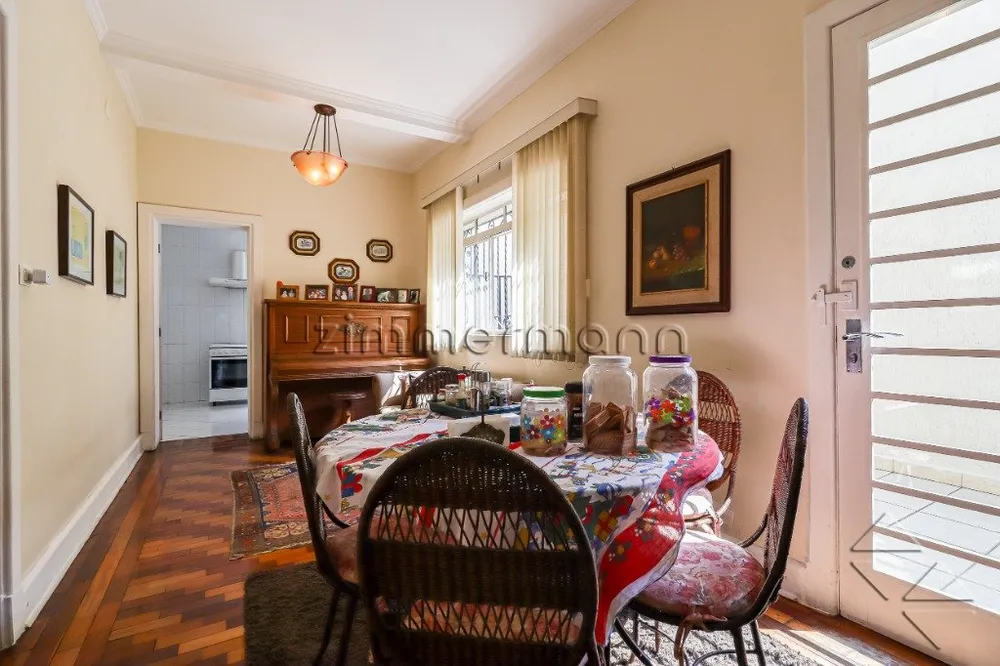 Casa, 4 quartos, 250 m² - Foto 2