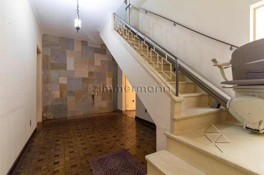 Casa, 4 quartos, 208 m² - Foto 2