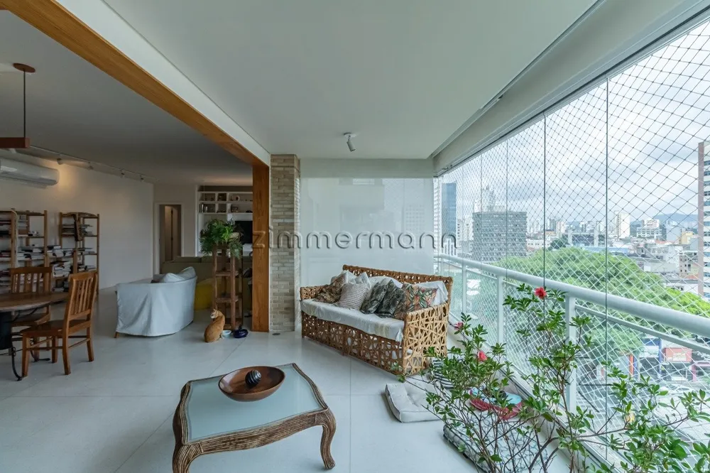 Apartamento, 3 quartos, 162 m² - Foto 1