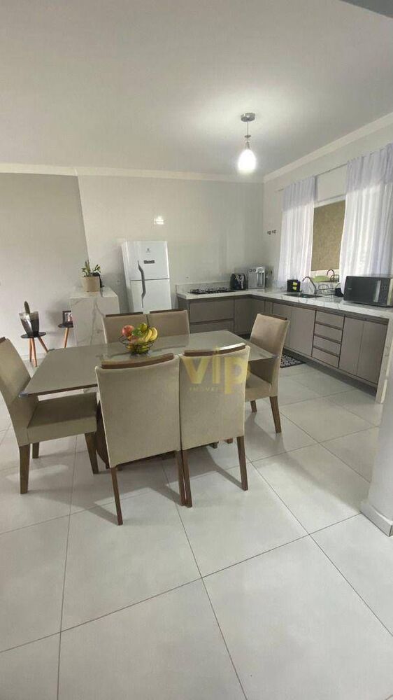 Casa, 2 quartos, 180 m² - Foto 2