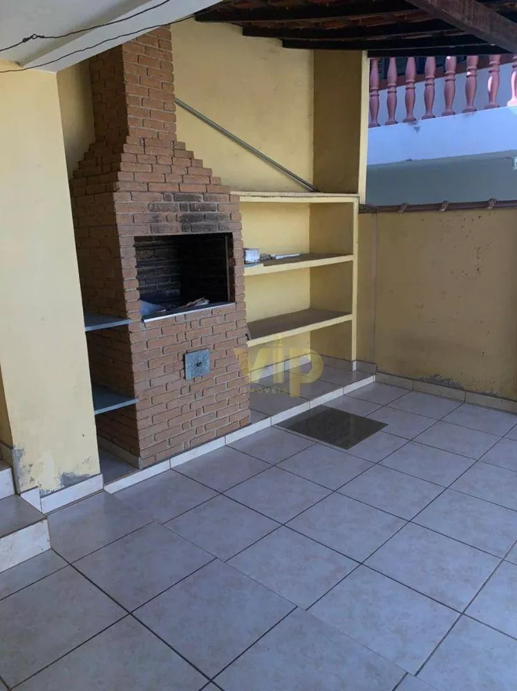 Casa à venda com 3 quartos, 119M2 - Foto 1