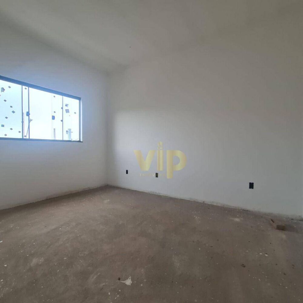 Apartamento à venda com 2 quartos, 70m² - Foto 2
