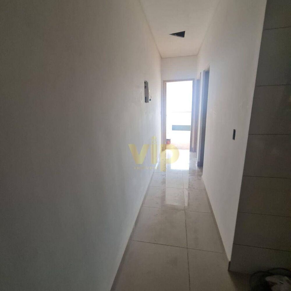 Apartamento à venda com 2 quartos, 70m² - Foto 3