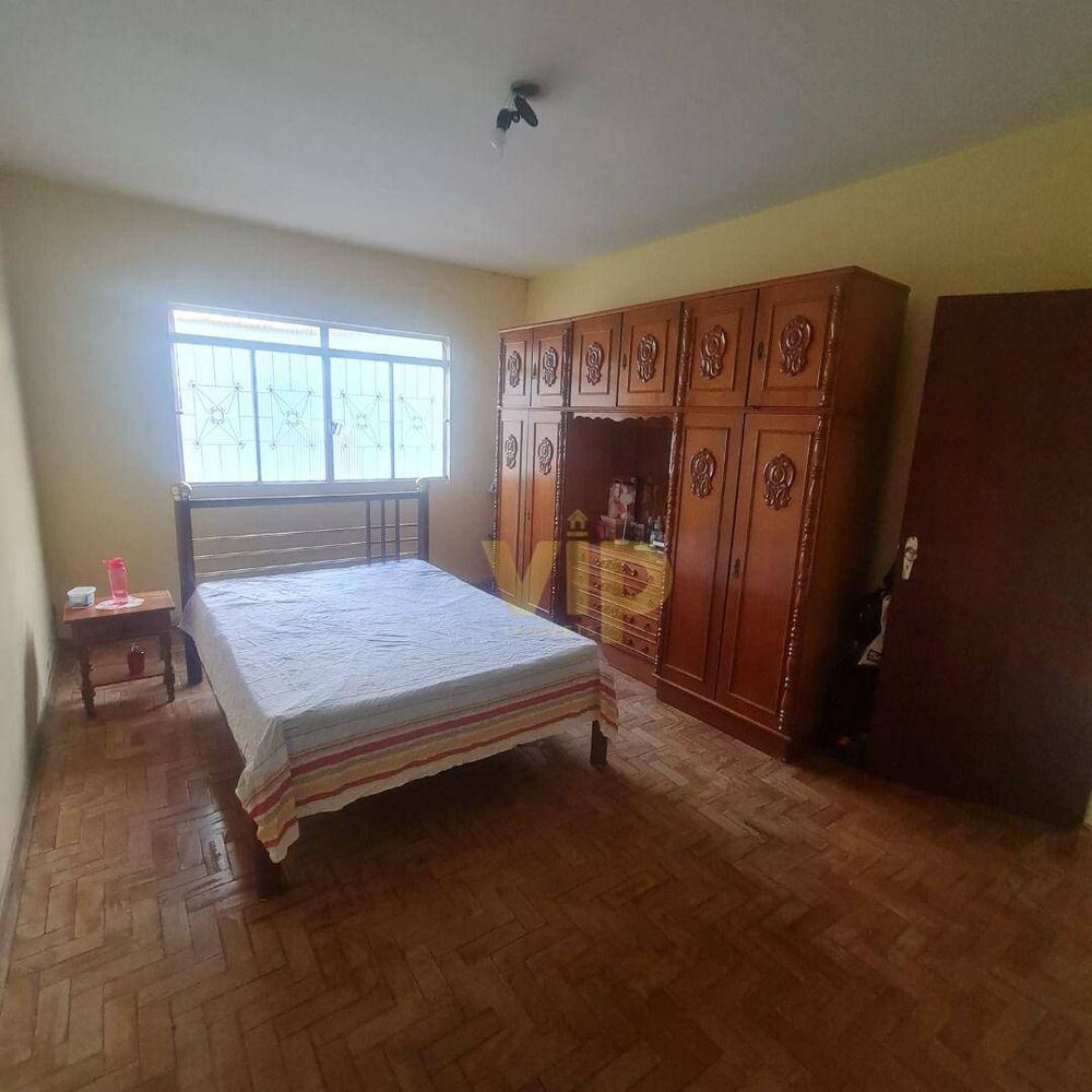 Casa, 3 quartos, 220 m² - Foto 2
