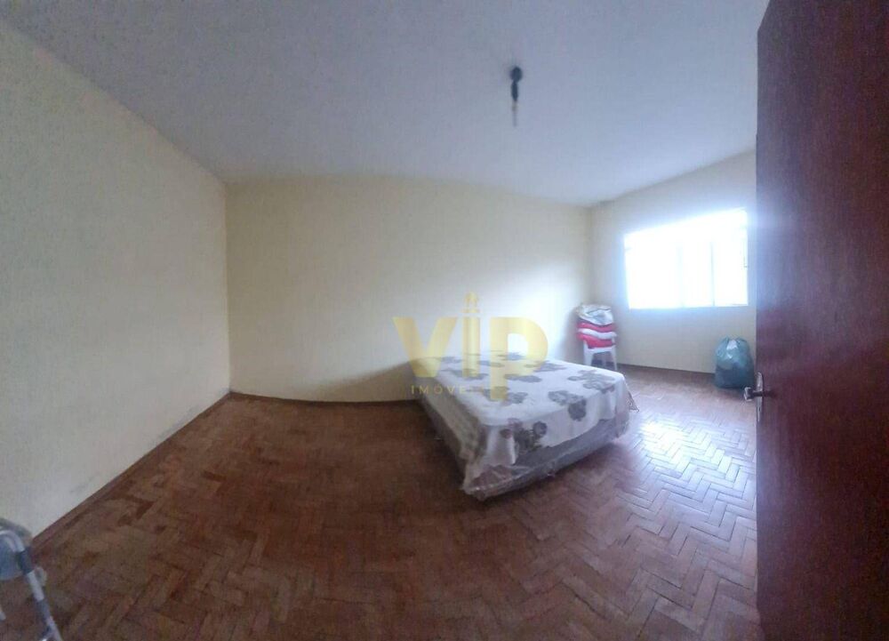 Casa, 3 quartos, 220 m² - Foto 1