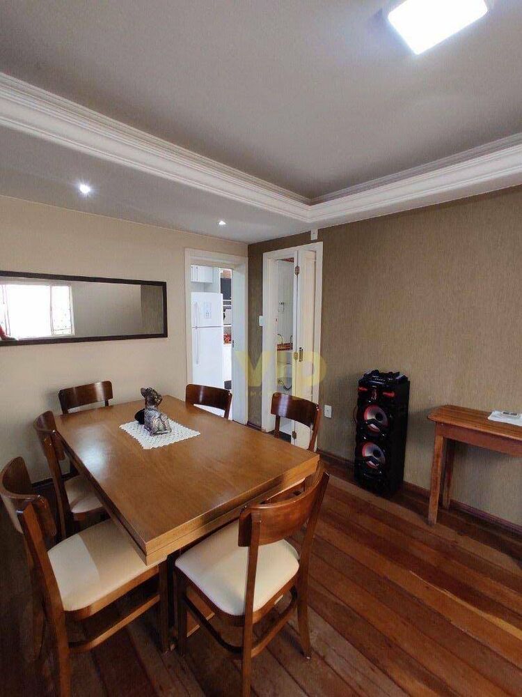 Casa, 3 quartos, 245 m² - Foto 30