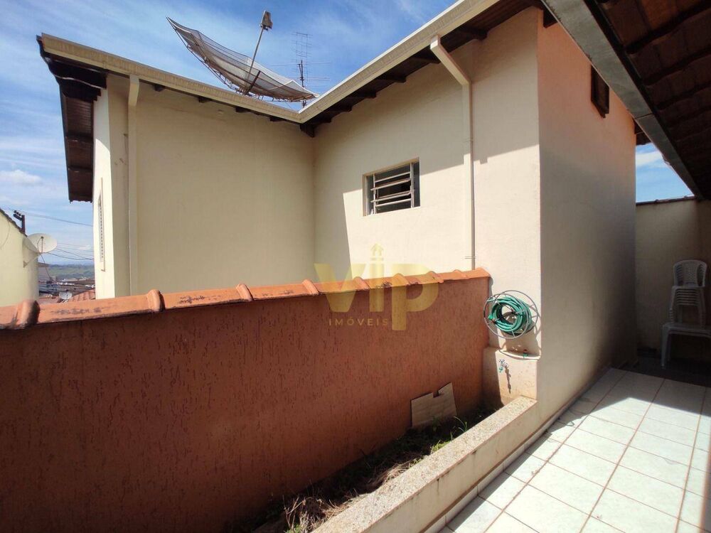 Casa, 3 quartos, 245 m² - Foto 6