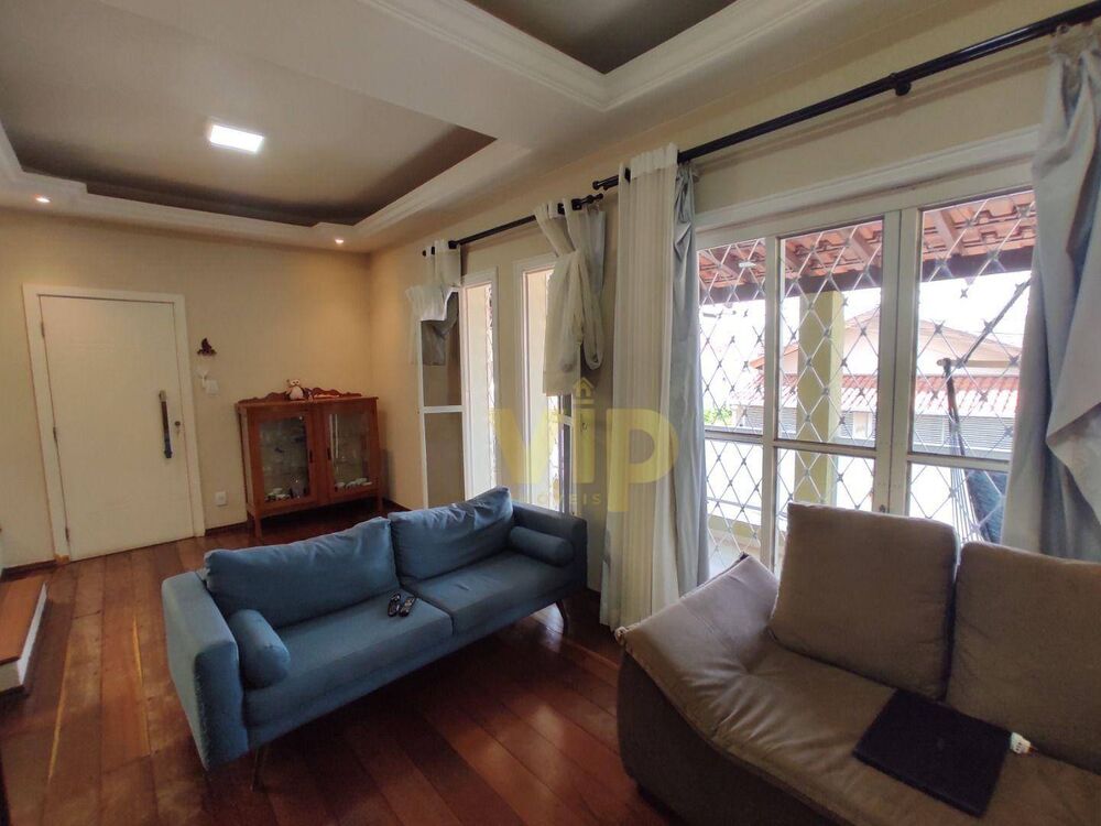 Casa, 3 quartos, 245 m² - Foto 10