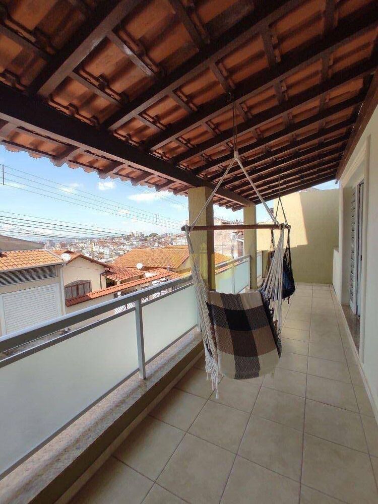 Casa, 3 quartos, 245 m² - Foto 25