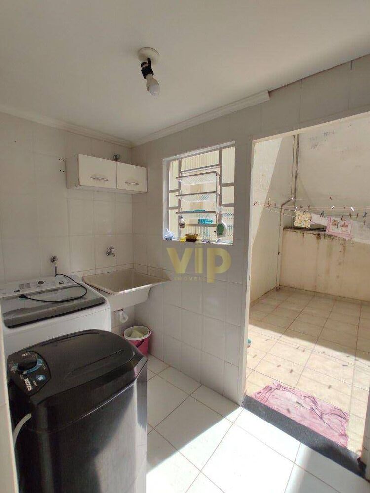 Casa, 3 quartos, 245 m² - Foto 19