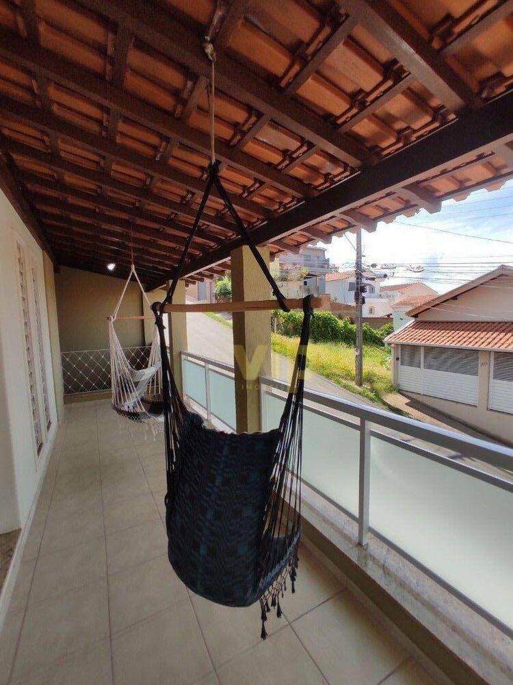 Casa, 3 quartos, 245 m² - Foto 26