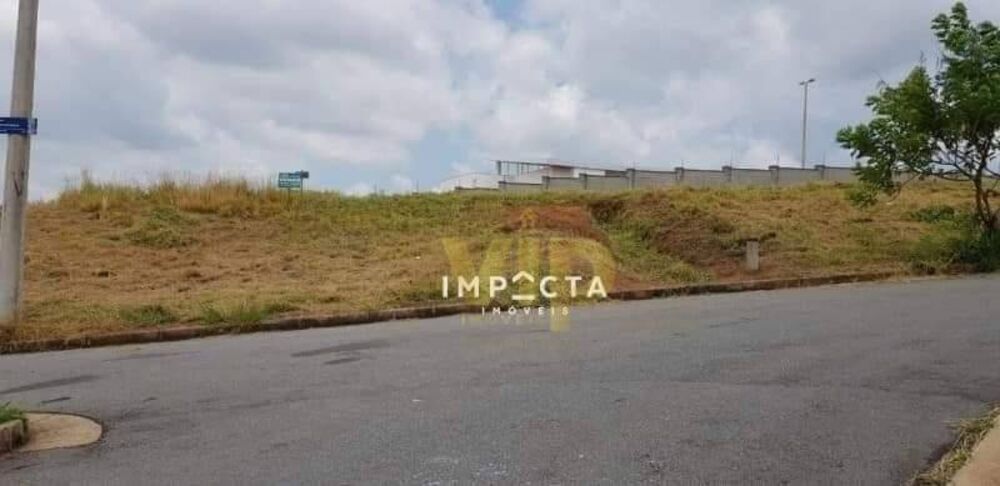 Terreno, 451 m² - Foto 1