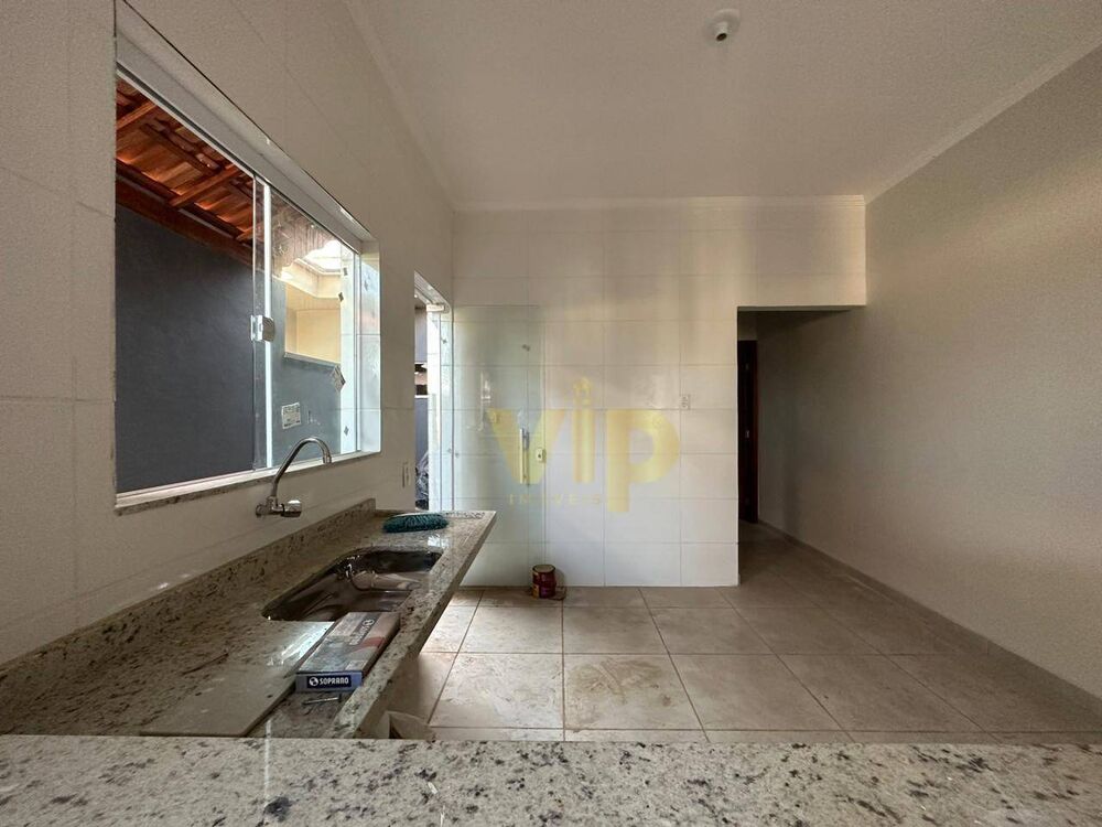 Casa, 2 quartos, 75 m² - Foto 1