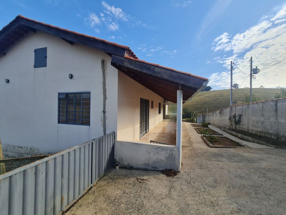 Chácara, 3 quartos, 1000 m² - Foto 1