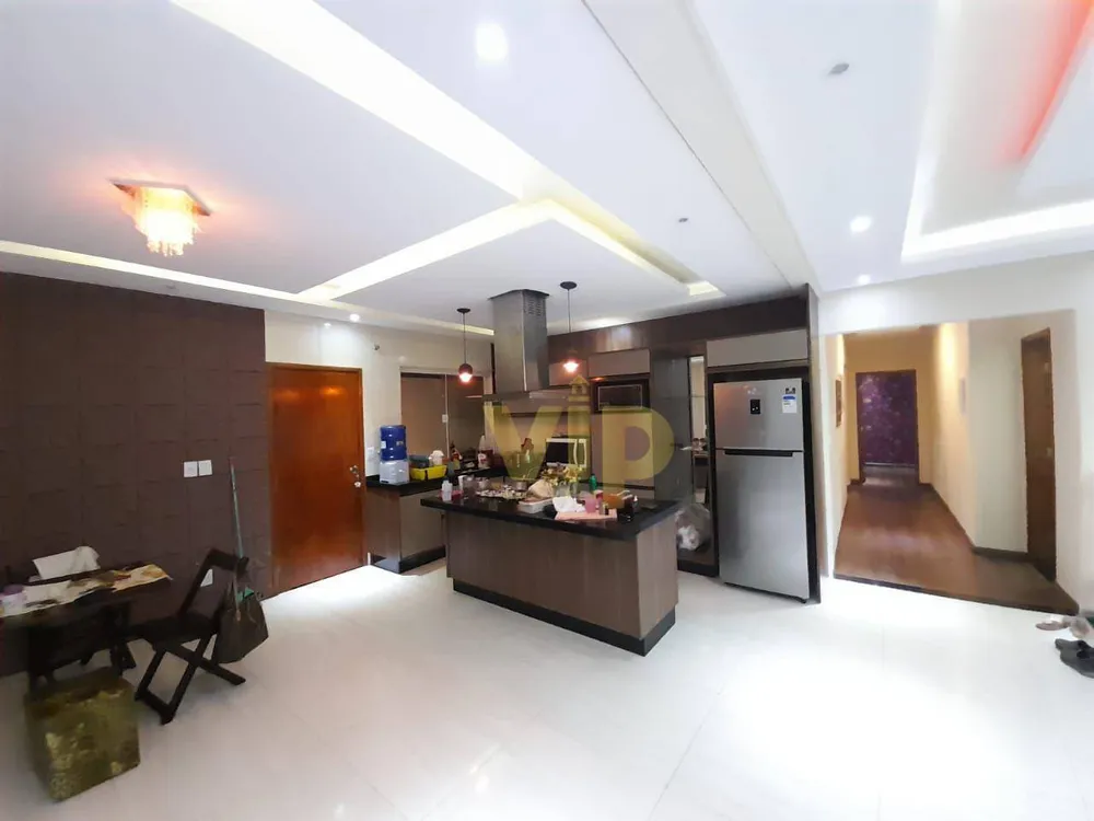 Casa, 3 quartos, 210 m² - Foto 1