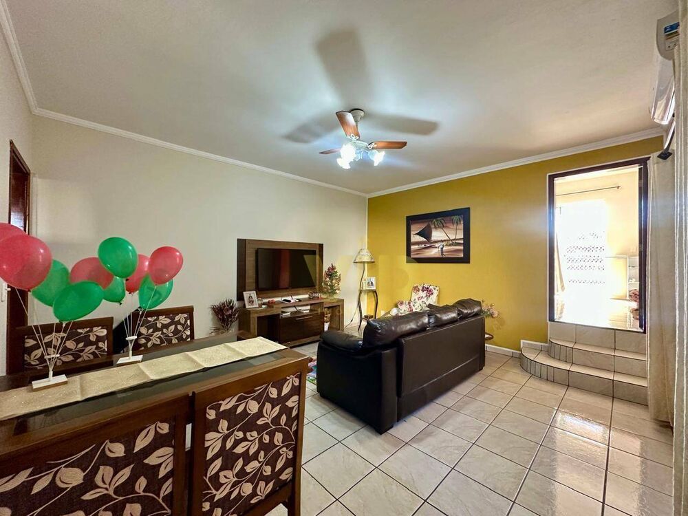 Casa, 3 quartos, 153 m² - Foto 1