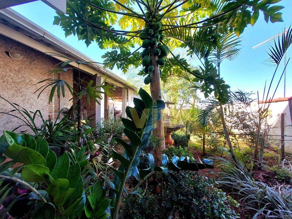 Casa, 5 quartos, 331 m² - Foto 3