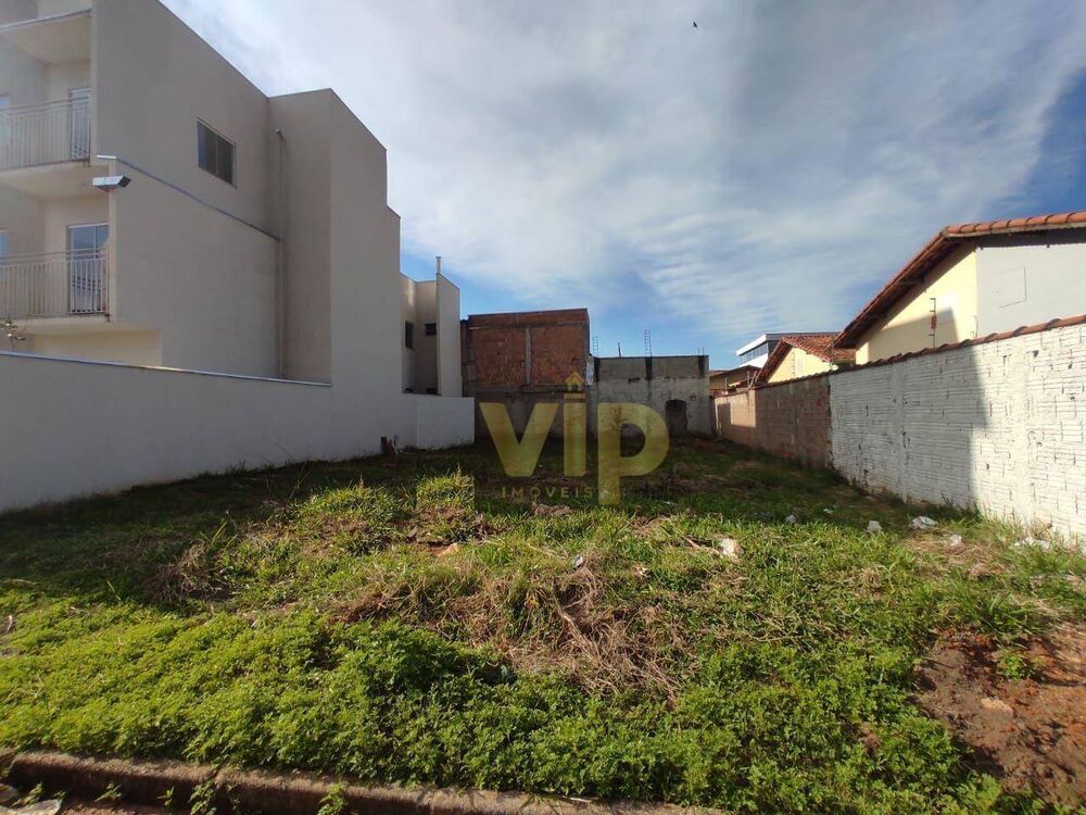 Terreno, 240 m² - Foto 1