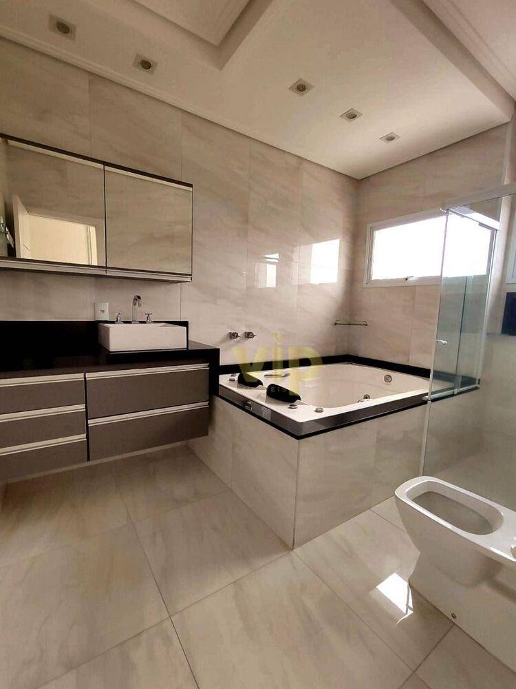 Casa, 3 quartos, 258 m² - Foto 2