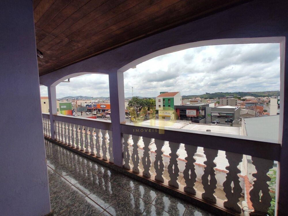 Casa, 3 quartos, 169 m² - Foto 4