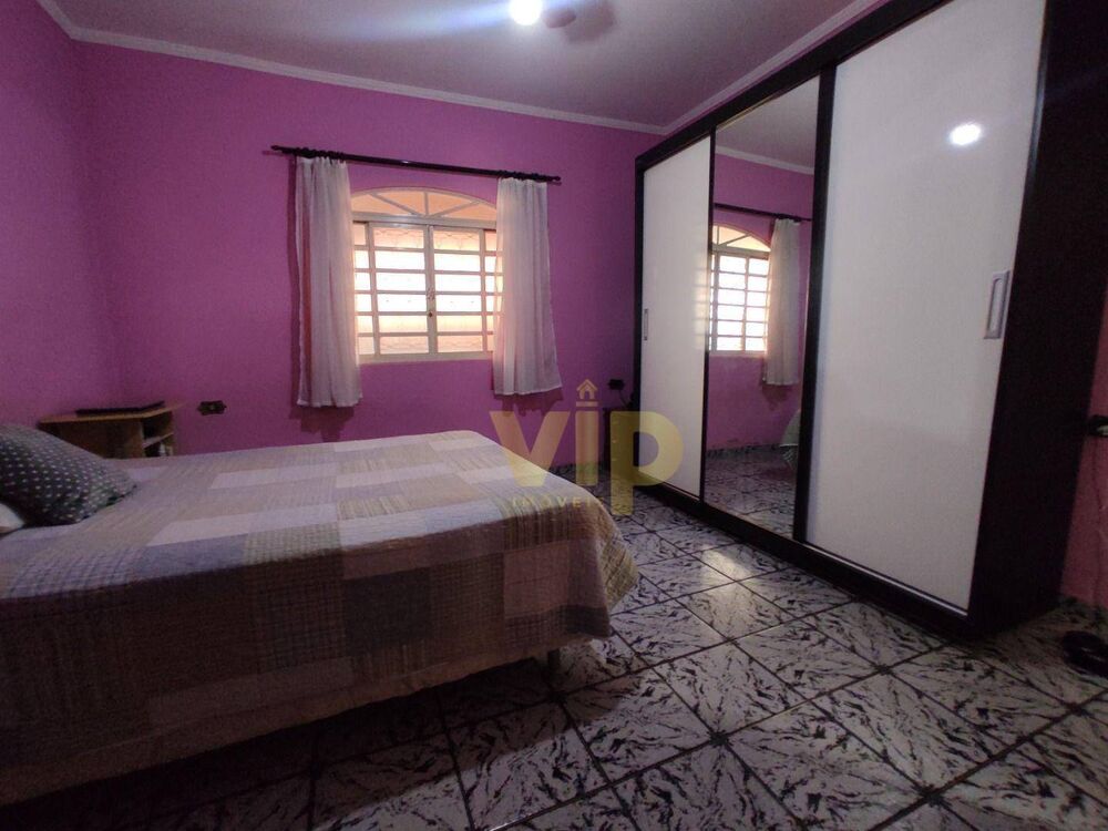 Casa, 3 quartos, 169 m² - Foto 3