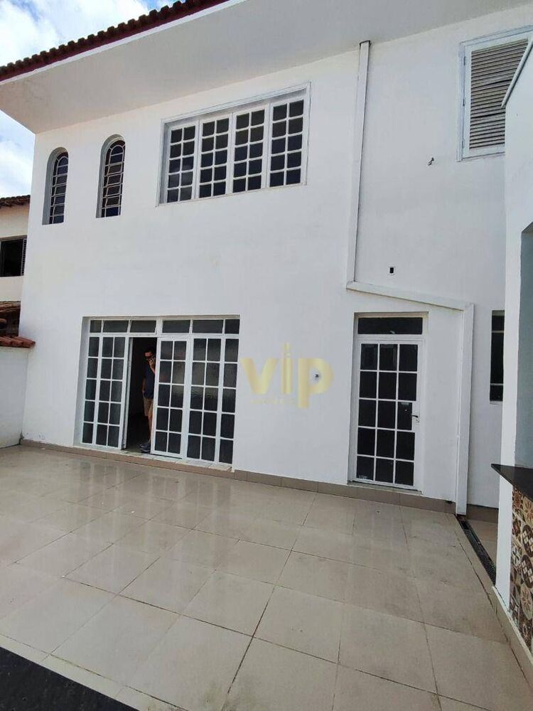 Casa, 3 quartos, 270 m² - Foto 4