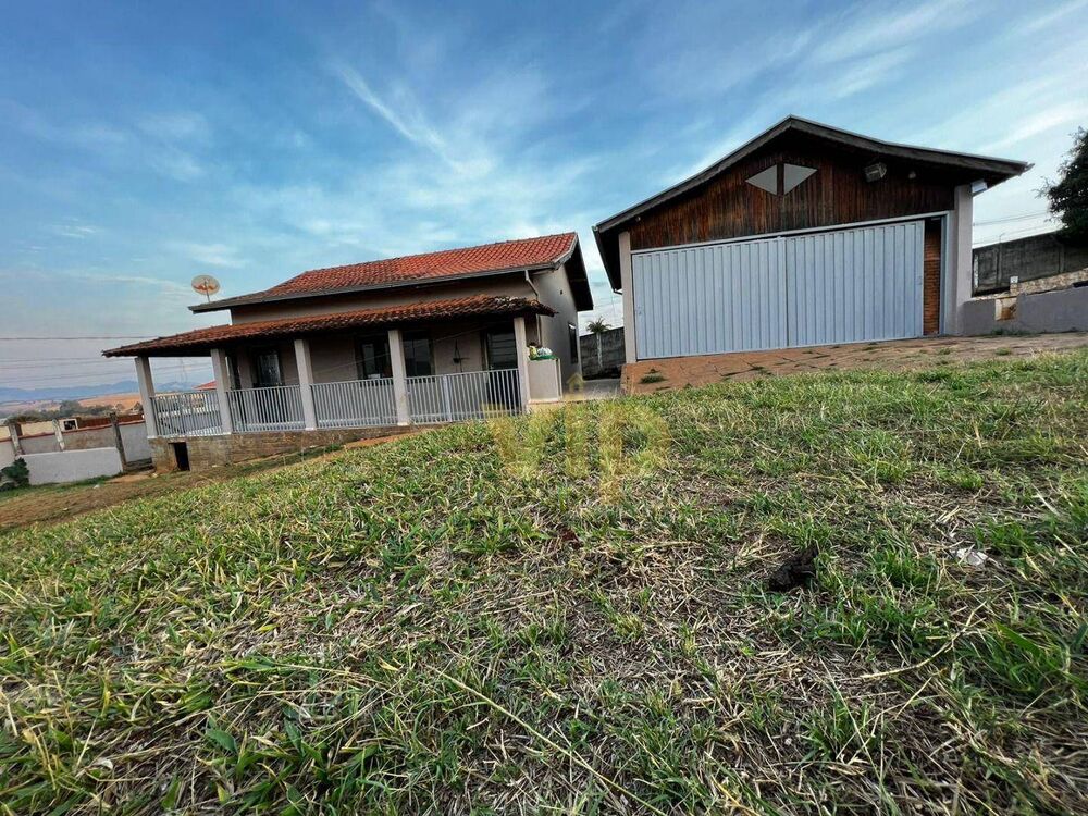 Chácara à venda com 3 quartos, 1000M2 - Foto 2