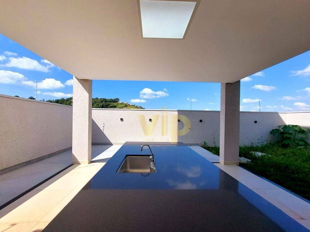 Casa, 4 quartos, 252 m² - Foto 1