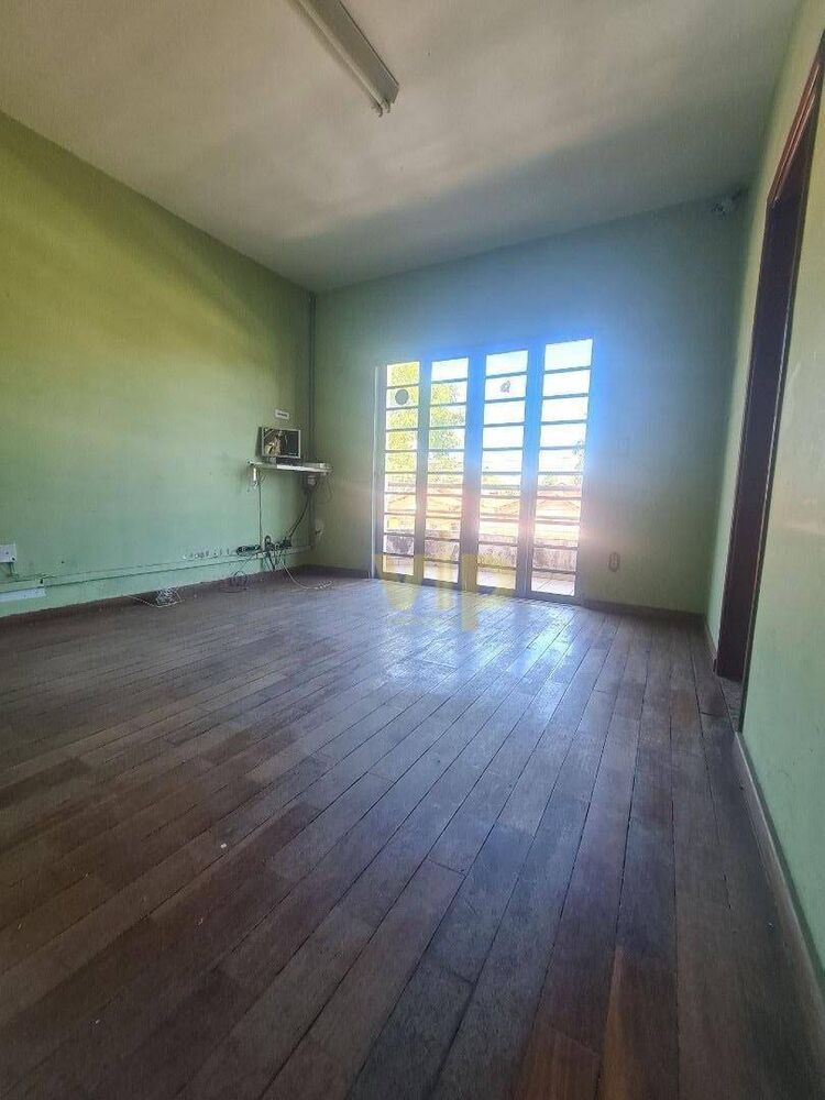 Casa, 5 quartos, 600 m² - Foto 1