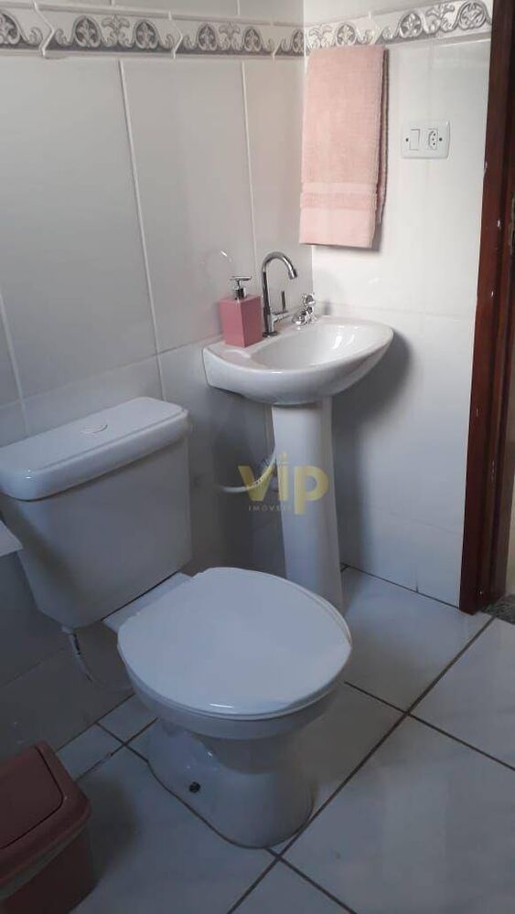Casa, 3 quartos, 235 m² - Foto 3