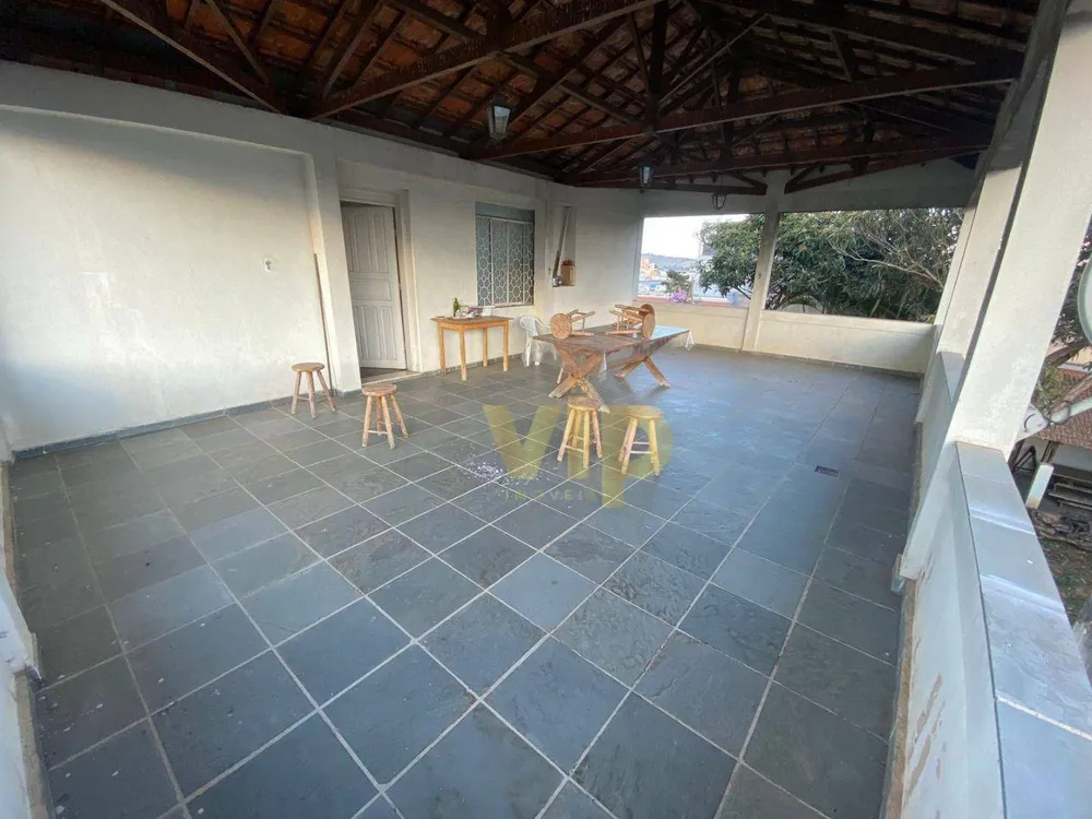 Casa, 4 quartos, 592 m² - Foto 1