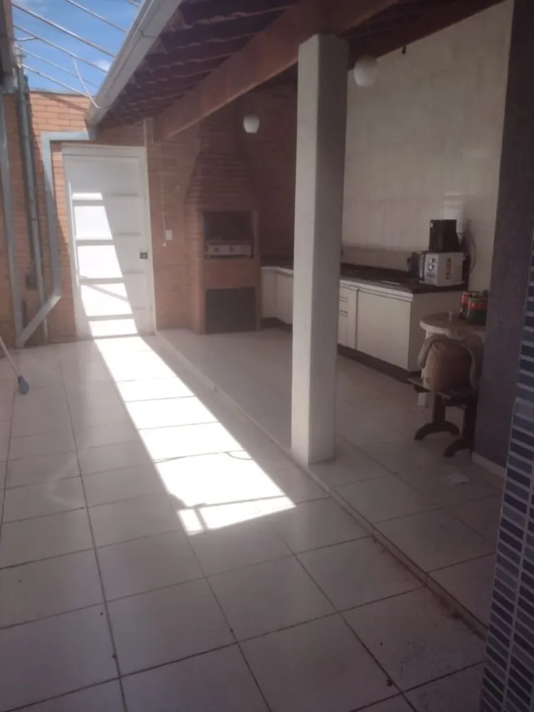 Casa, 3 quartos, 171 m² - Foto 1
