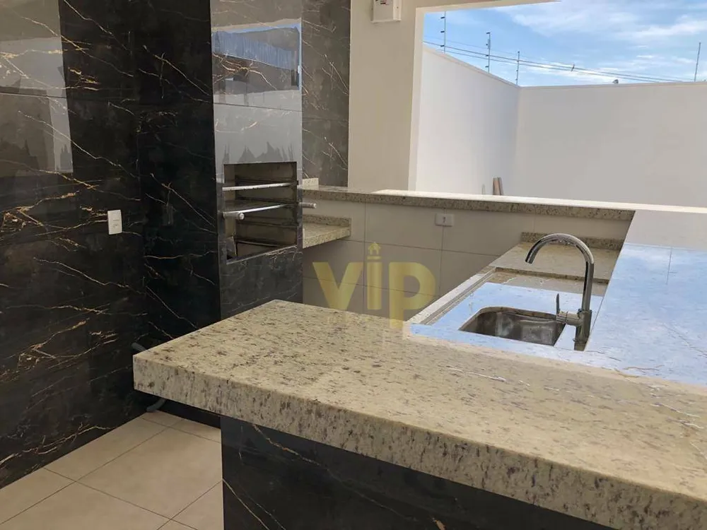 Casa, 3 quartos, 198 m² - Foto 4