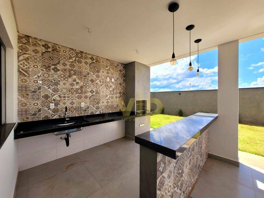 Casa, 3 quartos, 200 m² - Foto 1